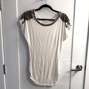 Beaded shoulders blouse